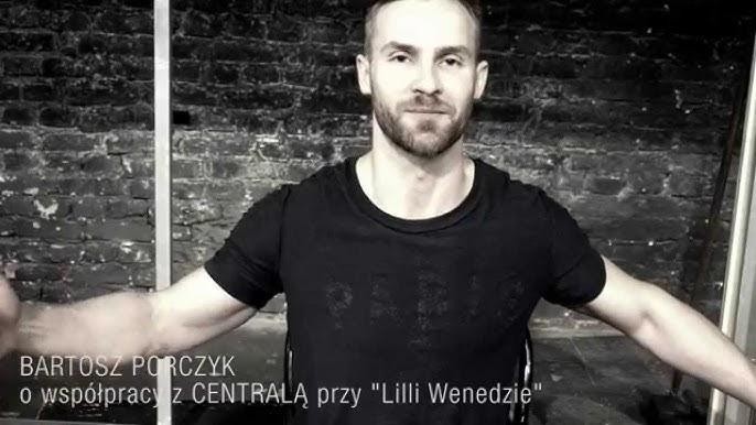 Ekran smartfona z otwartym profilem Instagrama Bartosza Porczyka (@porczykbartosz), prezentujący siatkę zdjęć z jego życia zawodowego i prywatnego.